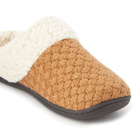 New Dearfoams Brown Slippers Size 6 - Picture 4 of 10